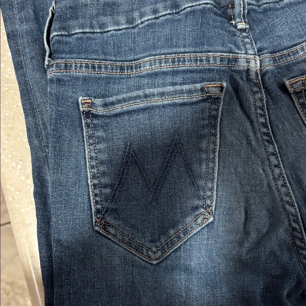 MOTHER Dark Blue Cropped Ankle Jeans - Picture 7 of 10